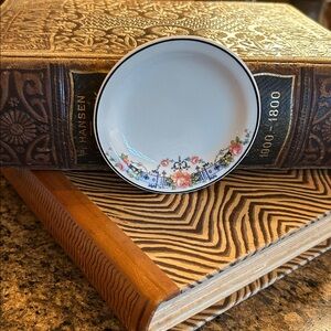 Vintage Floral Butter Pat